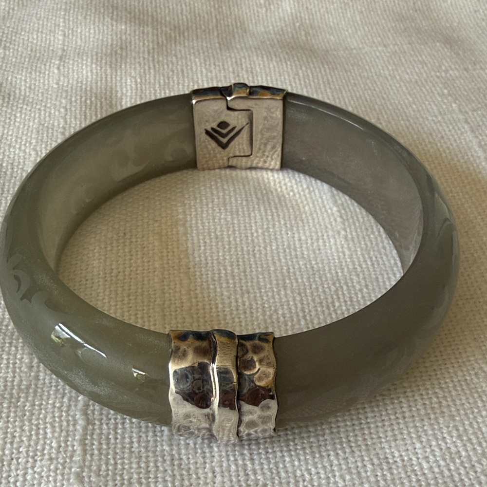Silpada Sterling Silver Scroll & Gray Resin Bangle Bracelet B2186
